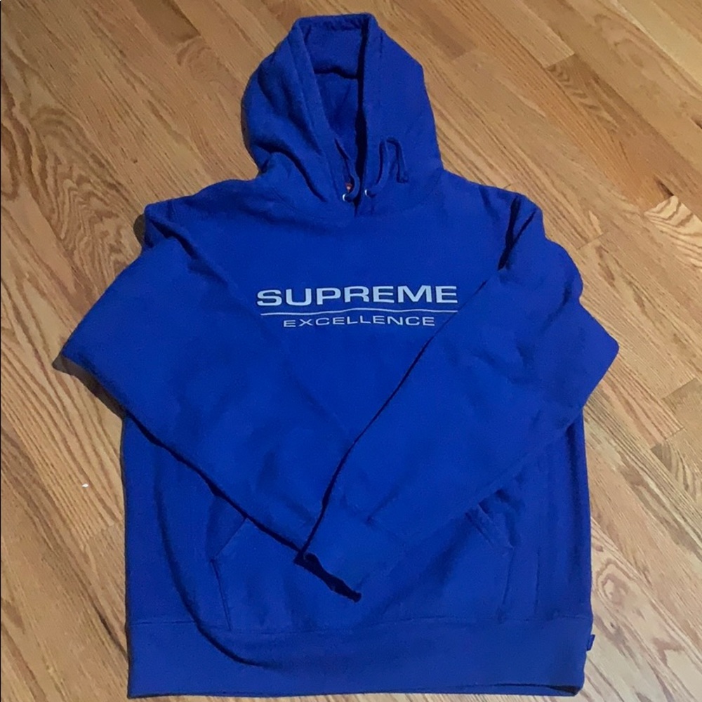 Supreme Hoodie  Size L